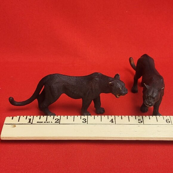Two Schleich Black Panther Figurines - Picture 7 of 8